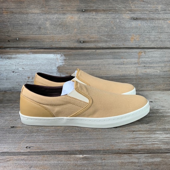 cole haan nantucket deck slip on